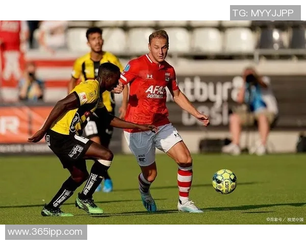 卡马亚与赫根的激烈对决分析及比赛前瞻展望