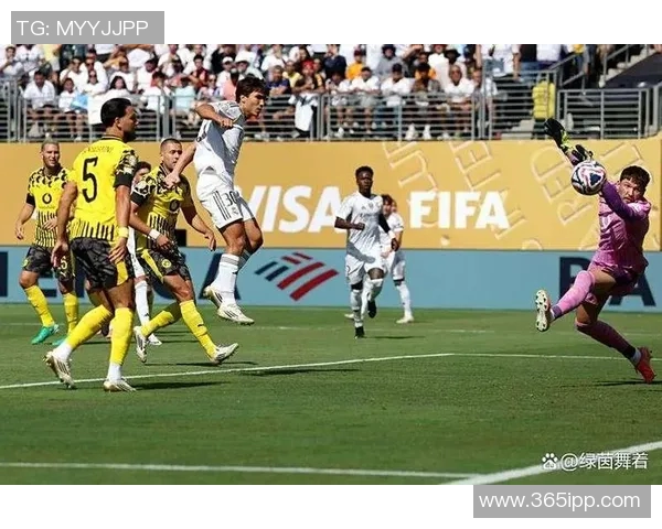 法兰克福勇闯欧冠四强连克皇马切尔西成黑马传奇